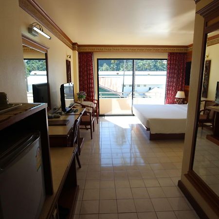 Phi Phi Hotel Eksteriør billede