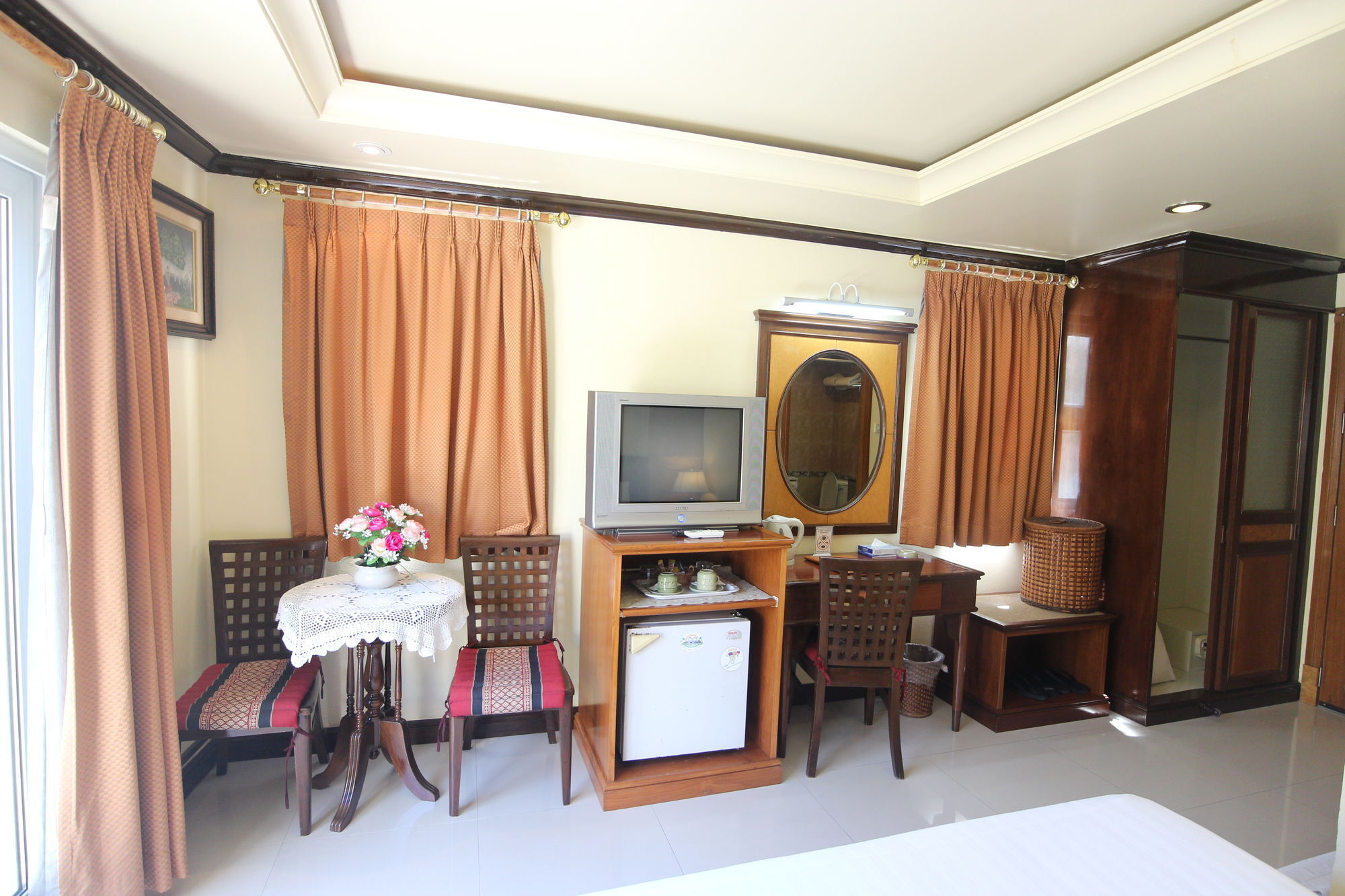 Phi Phi Hotel Eksteriør billede